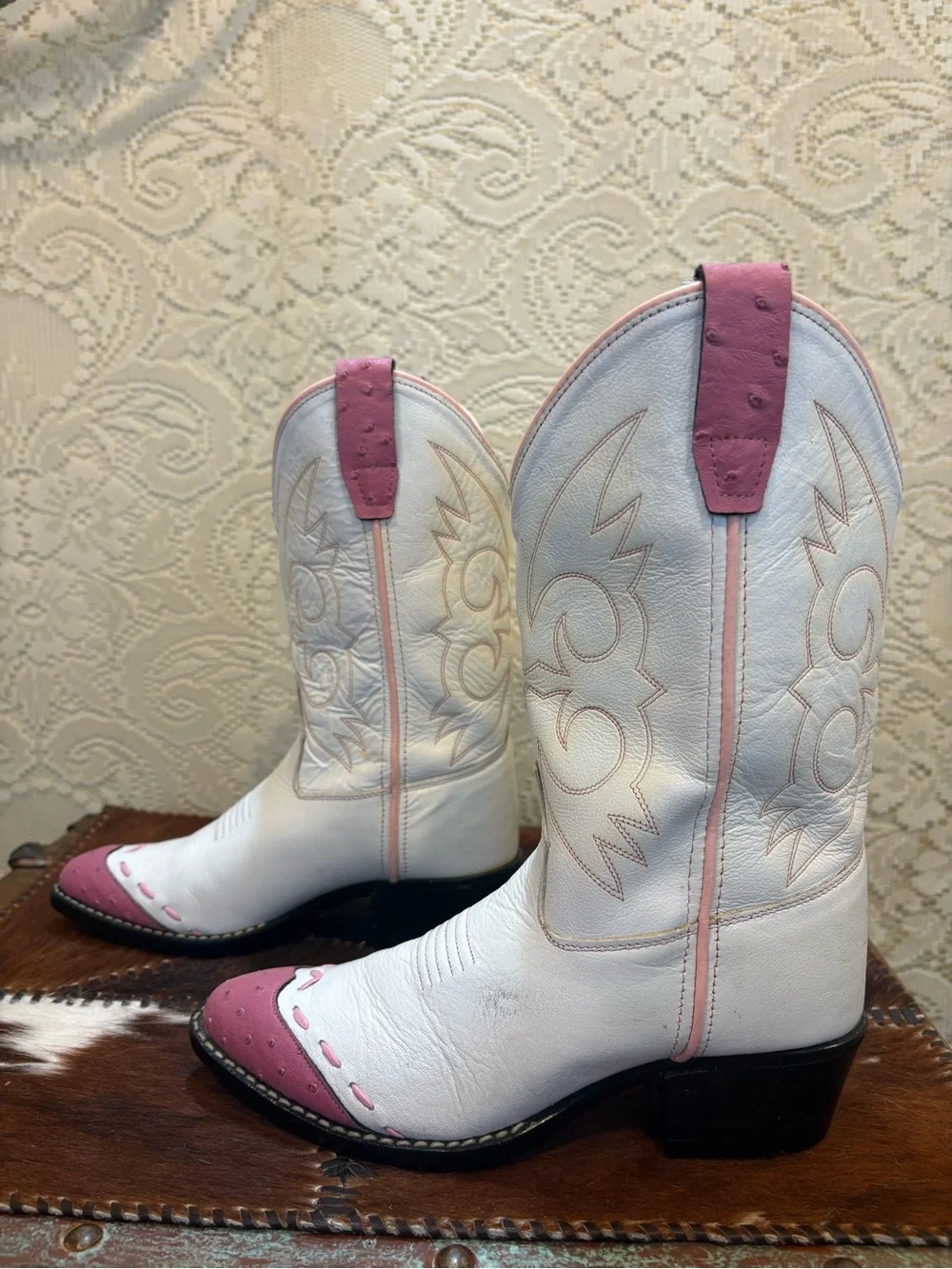 Old West White and Pink Girls' Western Cowboy Boots